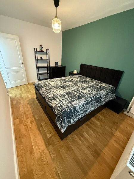 Tei, Parcul Circului, Obor