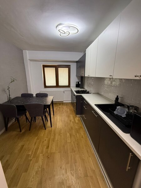 Tei, Parcul Circului, Obor